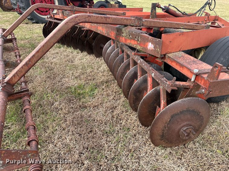 image for item DS3274 International disk