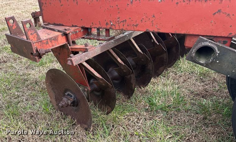 image for item DS3274 International disk