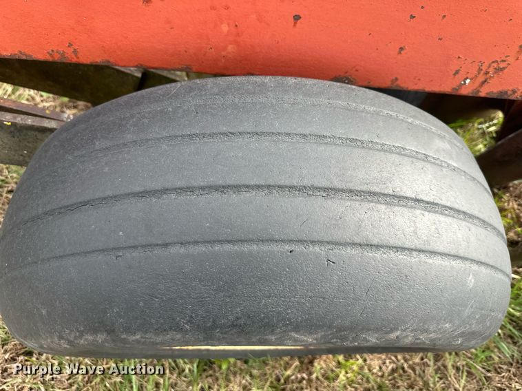 image for item DS3274 International disk