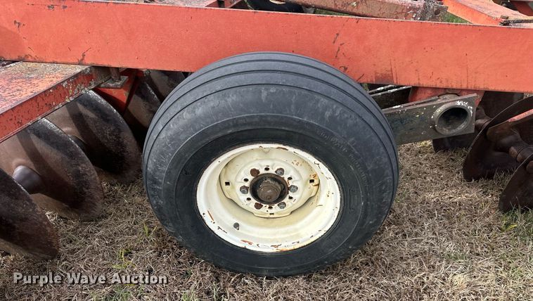 image for item DS3274 International disk