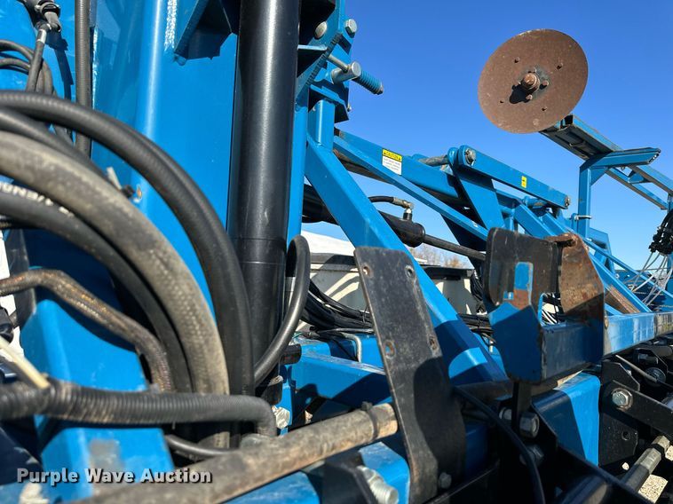 image for item DS3287 Kinze 3600 no-till planter
