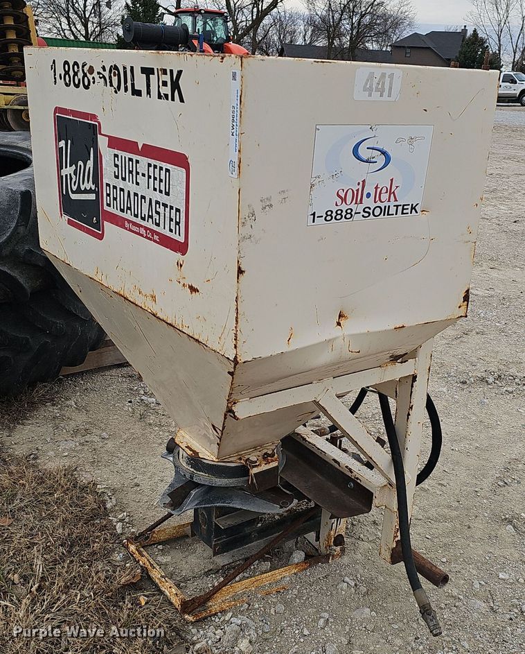 image for item DV0054 Kasco 750 broadcast spreader