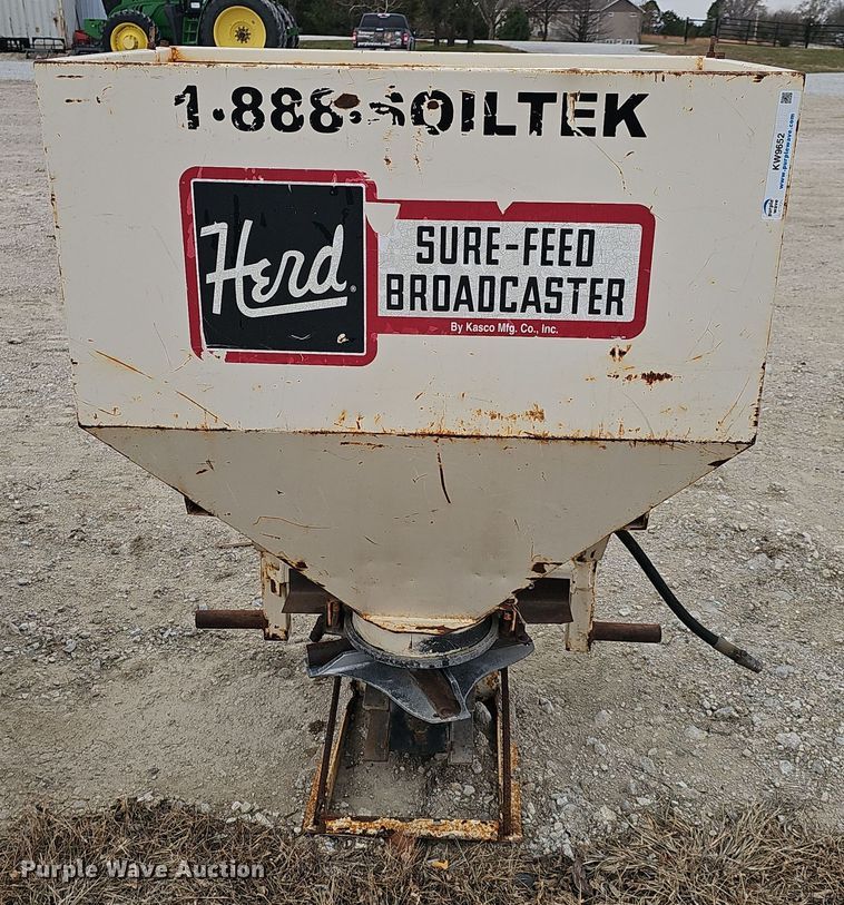 image for item DV0054 Kasco 750 broadcast spreader