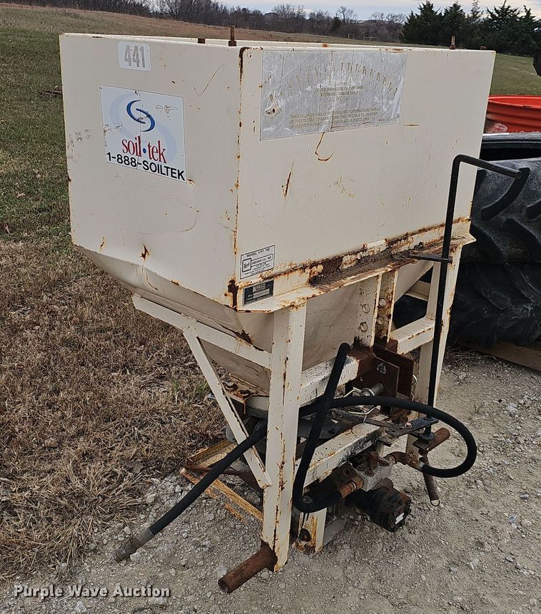 image for item DV0054 Kasco 750 broadcast spreader