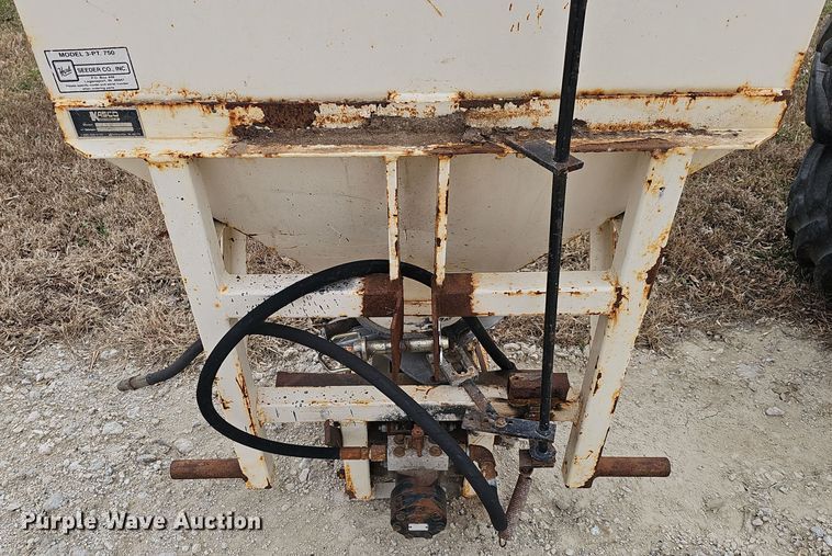 image for item DV0054 Kasco 750 broadcast spreader