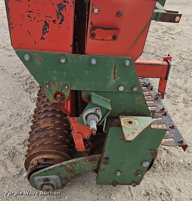 image for item DV0057 Brillion SSP-12 seeder