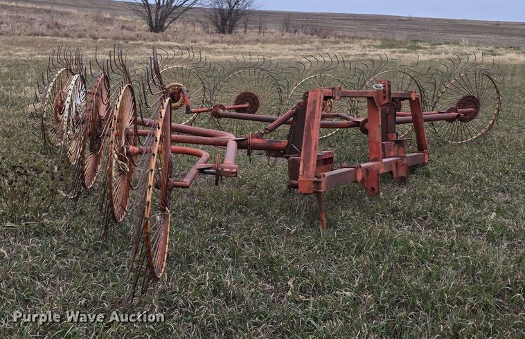 image for item DV0064 Hay rake