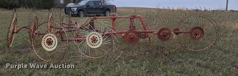 image for item DV0064 Hay rake