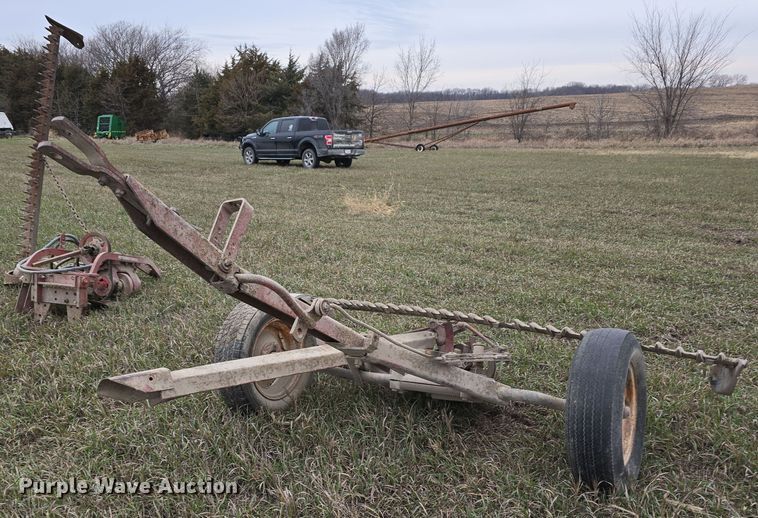 image for item DV0071 (3) International sickle mowers