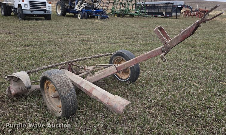 image for item DV0071 (3) International sickle mowers