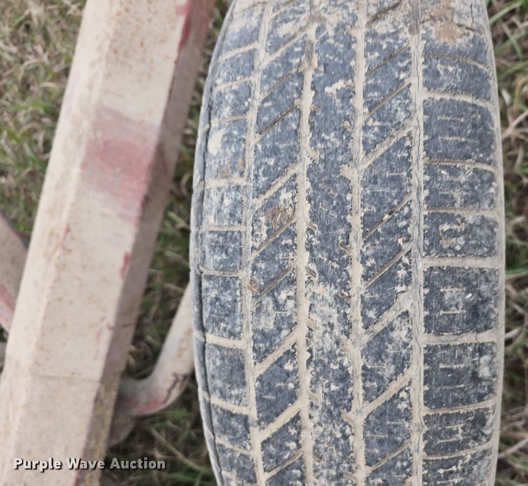 image for item DV0071 (3) International sickle mowers