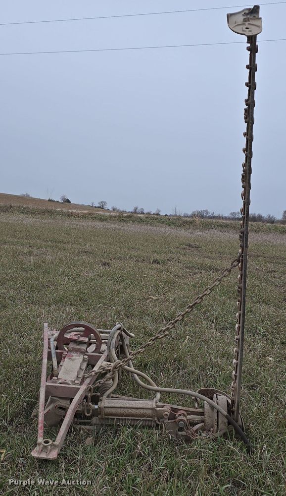 image for item DV0071 (3) International sickle mowers