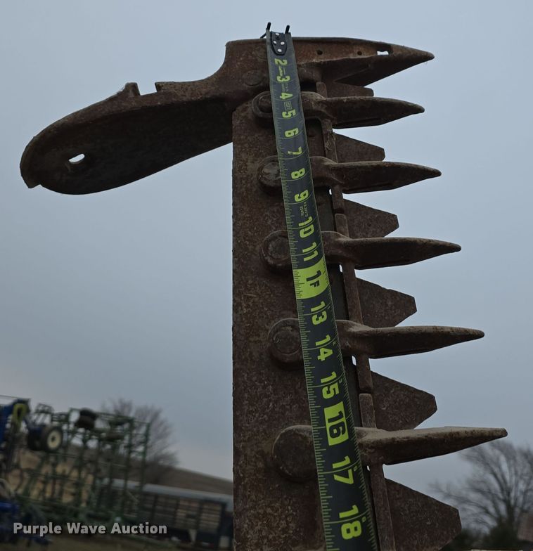 image for item DV0071 (3) International sickle mowers