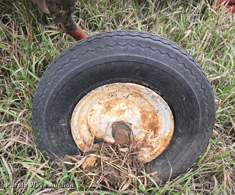 image for item DV0071 (3) International sickle mowers