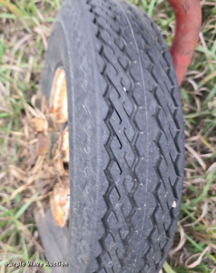 image for item DV0071 (3) International sickle mowers