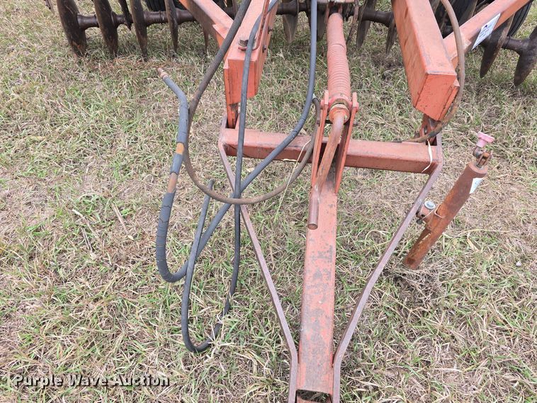 image for item DV0075 International 490 double off-set disk