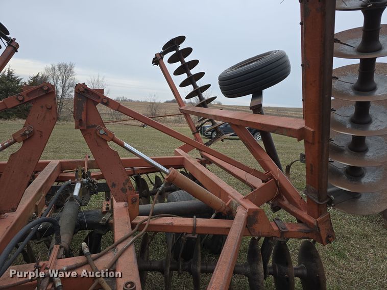 image for item DV0075 International 490 double off-set disk