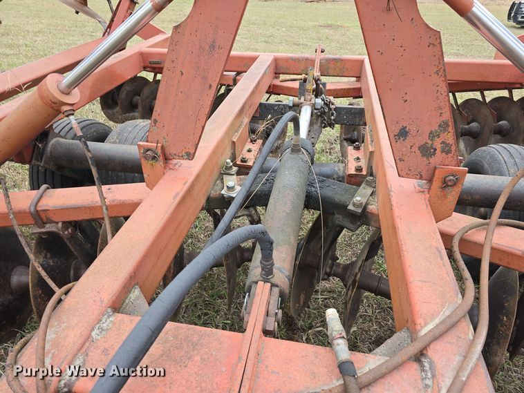 image for item DV0075 International 490 double off-set disk