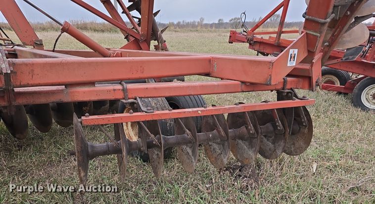 image for item DV0075 International 490 double off-set disk