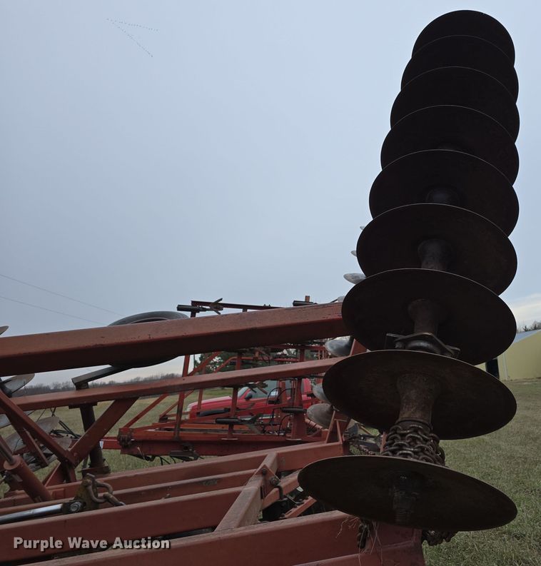 image for item DV0075 International 490 double off-set disk