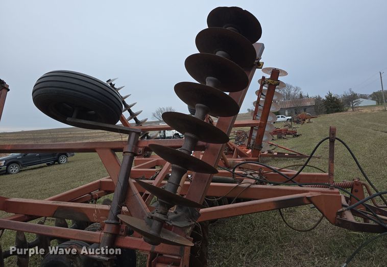 image for item DV0075 International 490 double off-set disk