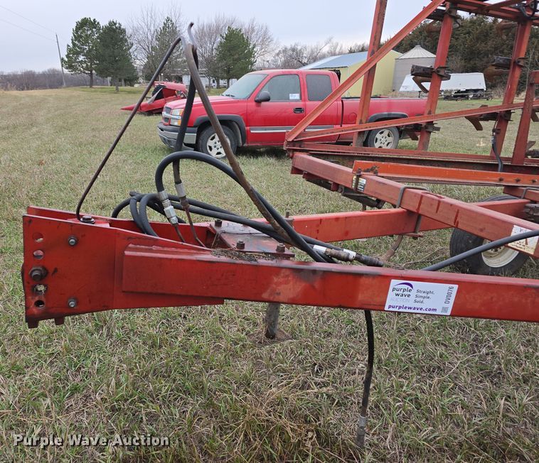 image for item DV0076 International 4500 Vibra Shank field cultivator