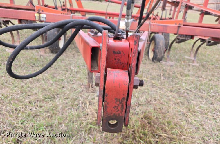 image for item DV0076 International 4500 Vibra Shank field cultivator