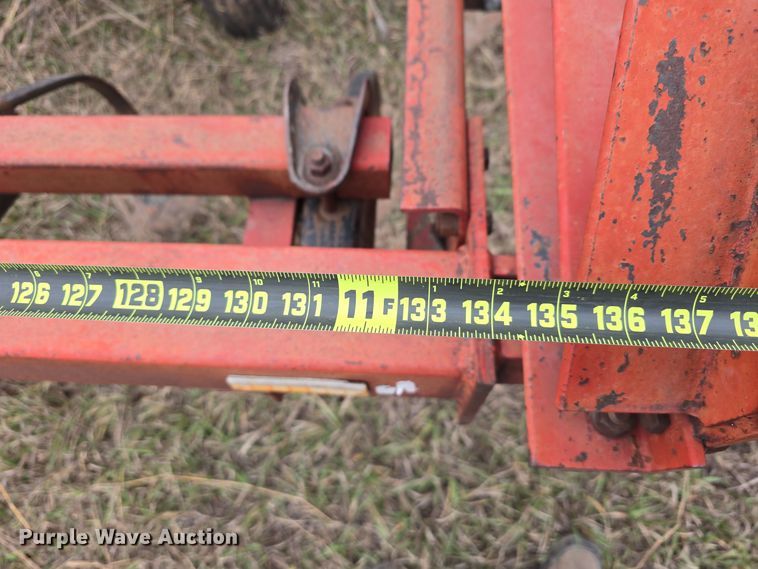 image for item DV0076 International 4500 Vibra Shank field cultivator