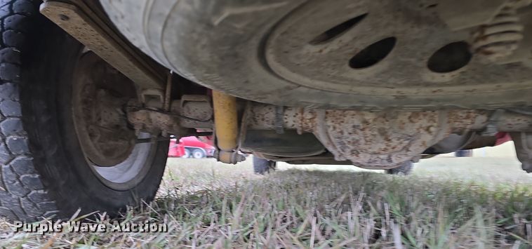 image for item DV0077 2005 Chevrolet Silverado 1500 Ext. Cab pickup truck