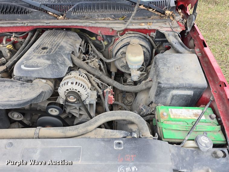 image for item DV0077 2005 Chevrolet Silverado 1500 Ext. Cab pickup truck