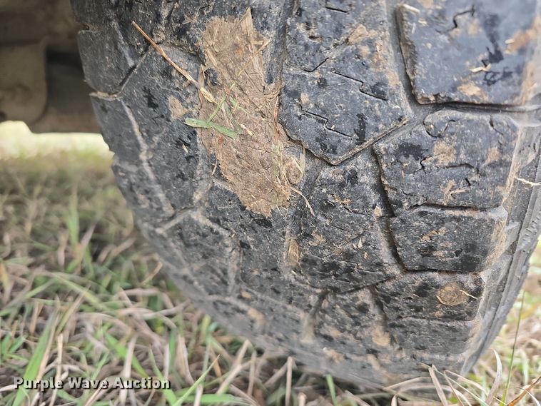 image for item DV0077 2005 Chevrolet Silverado 1500 Ext. Cab pickup truck