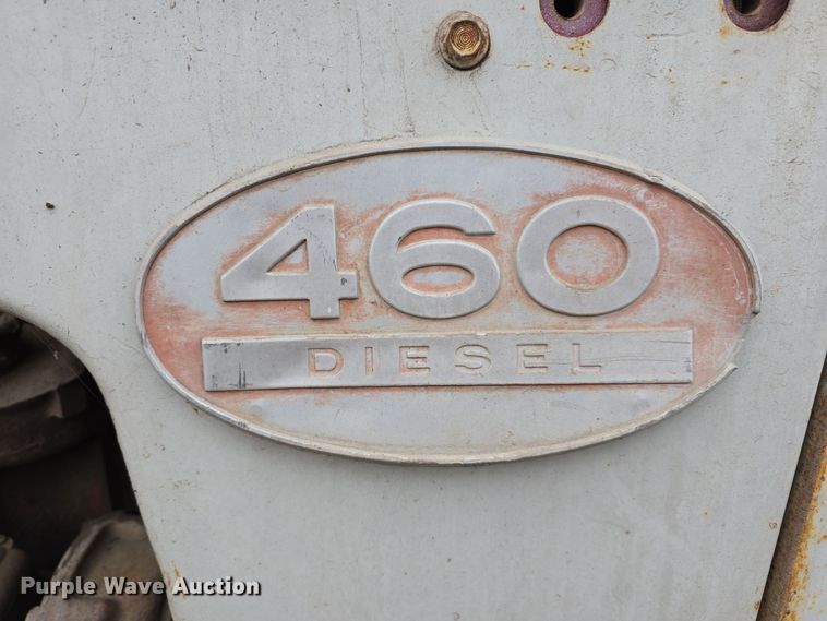 image for item DV0081 1960 International Harvester McCormick Farmall 460D tractor