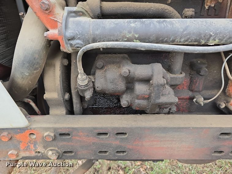 image for item DV0082 1967 International Harvester F806 D tractor