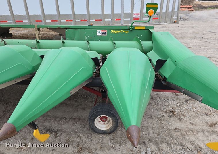 image for item DV0166 Bish SuperCrop corn head