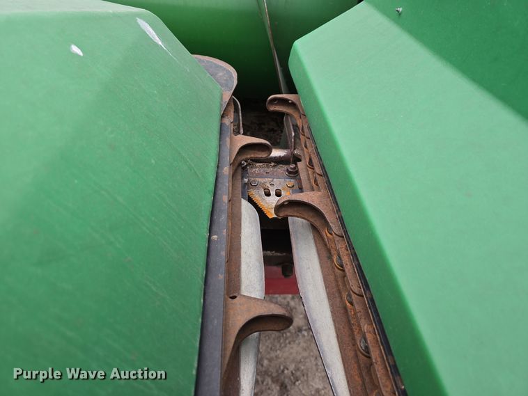 image for item DV0166 Bish SuperCrop corn head