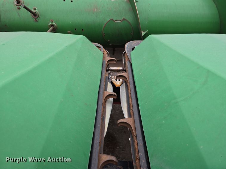 image for item DV0166 Bish SuperCrop corn head