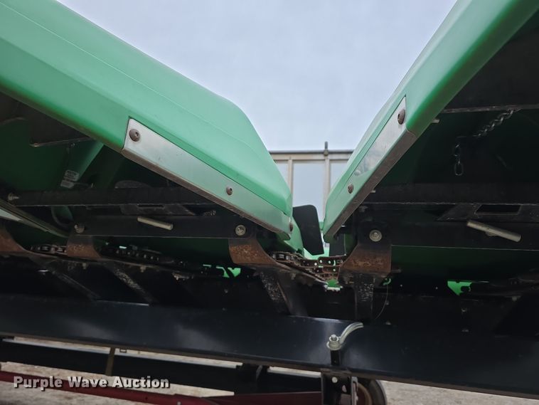 image for item DV0166 Bish SuperCrop corn head