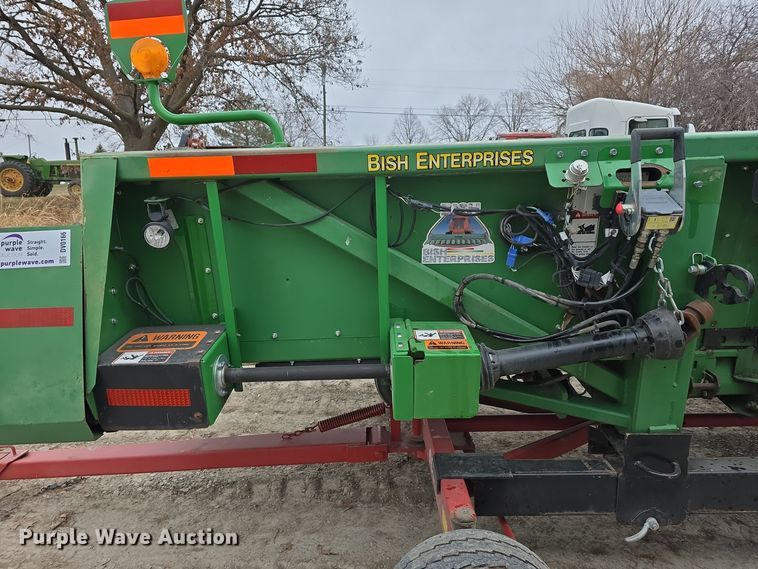 image for item DV0166 Bish SuperCrop corn head