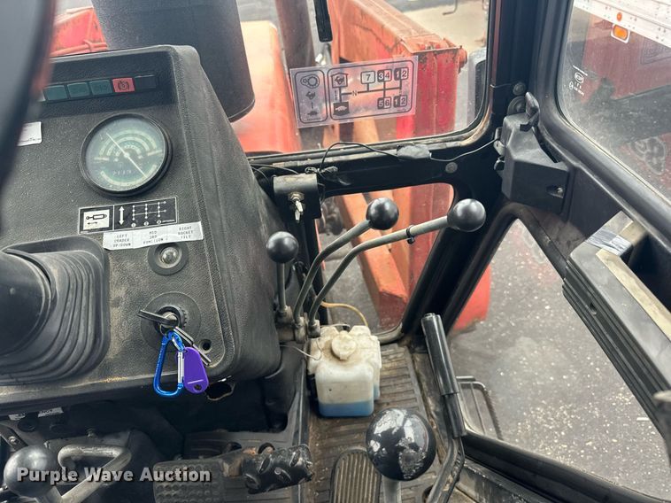 image for item DV0514 Belarus 8345 MFWD tractor