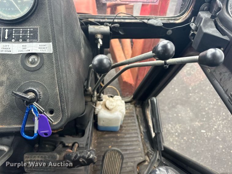 image for item DV0514 Belarus 8345 MFWD tractor