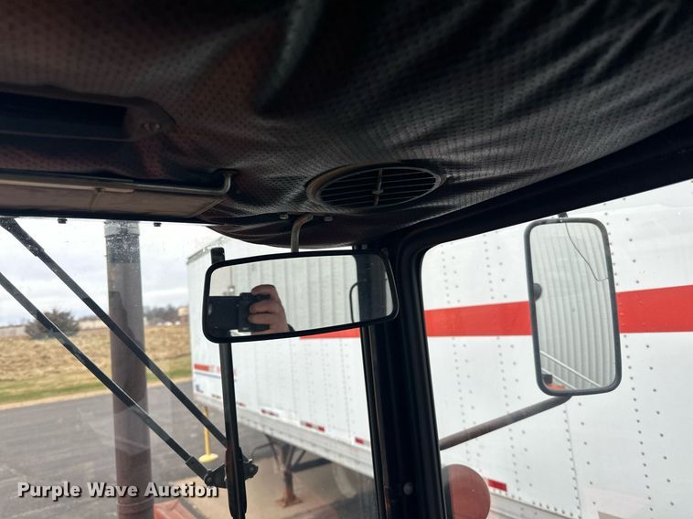 image for item DV0514 Belarus 8345 MFWD tractor