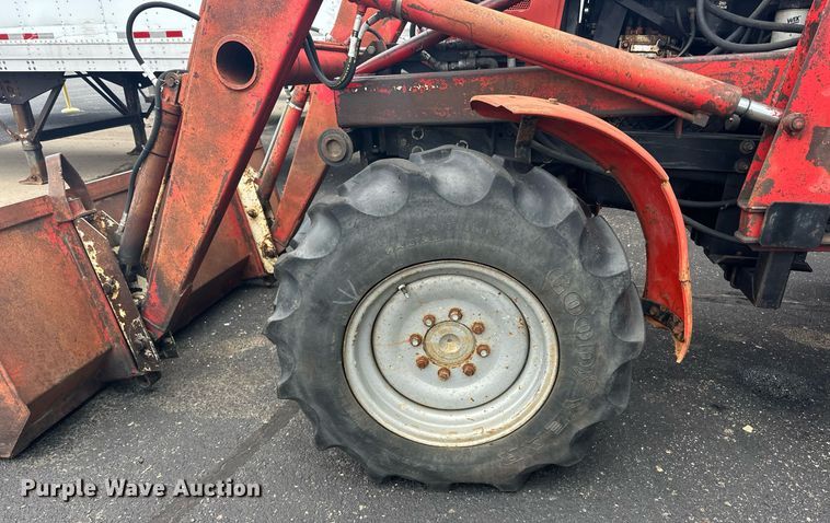 image for item DV0514 Belarus 8345 MFWD tractor