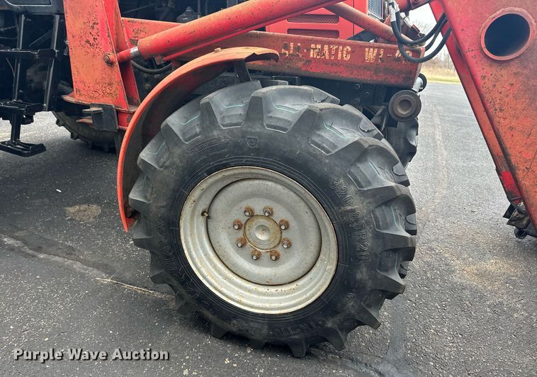 image for item DV0514 Belarus 8345 MFWD tractor