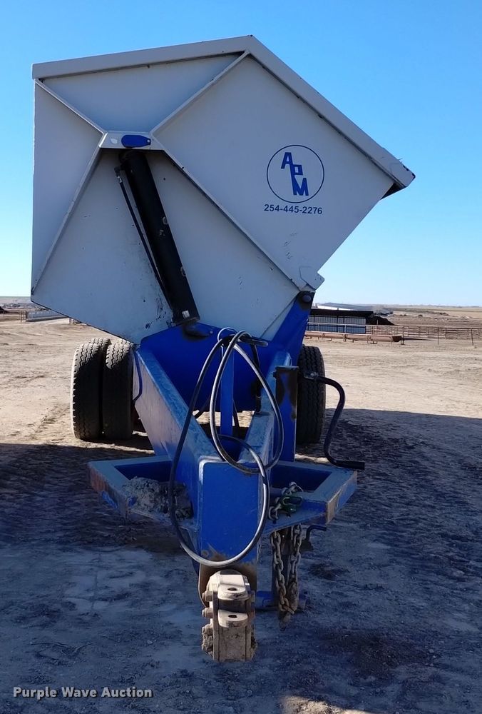 image for item DV6612 APM 28TP side dump trailer