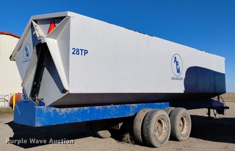 image for item DV6612 APM 28TP side dump trailer