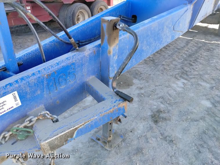 image for item DV6612 APM 28TP side dump trailer