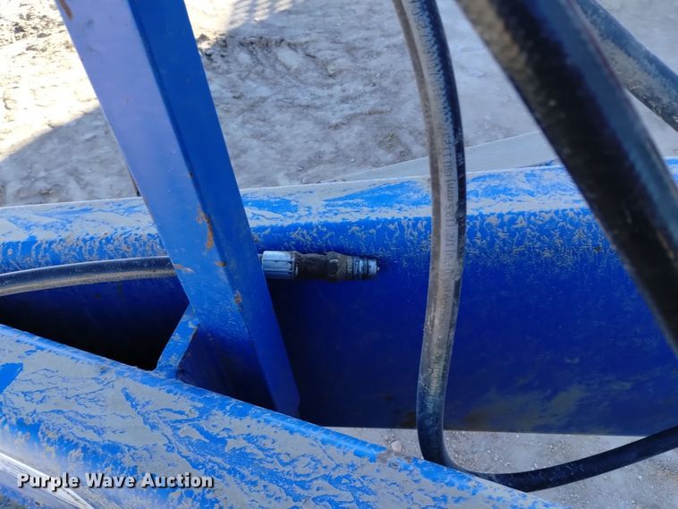 image for item DV6612 APM 28TP side dump trailer