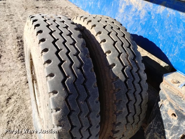 image for item DV6612 APM 28TP side dump trailer