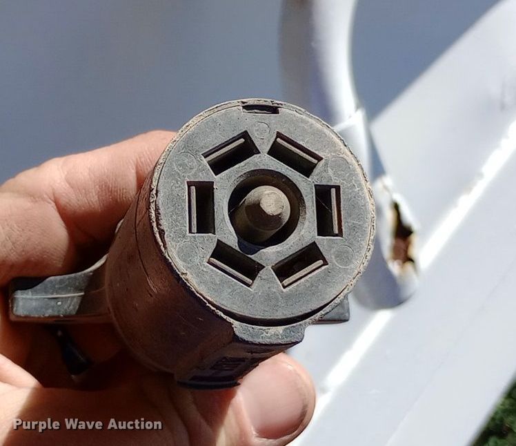 image for item DW0924 1995 Shop built livestock trailer