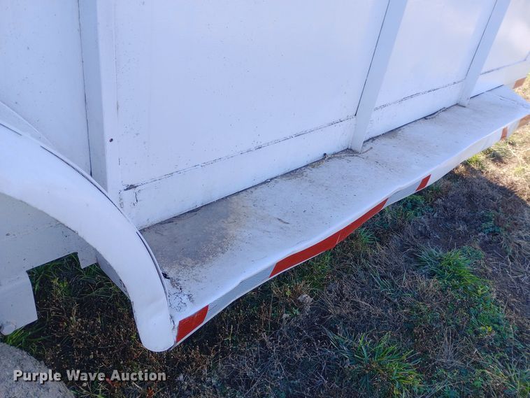 image for item DW0924 1995 Shop built livestock trailer